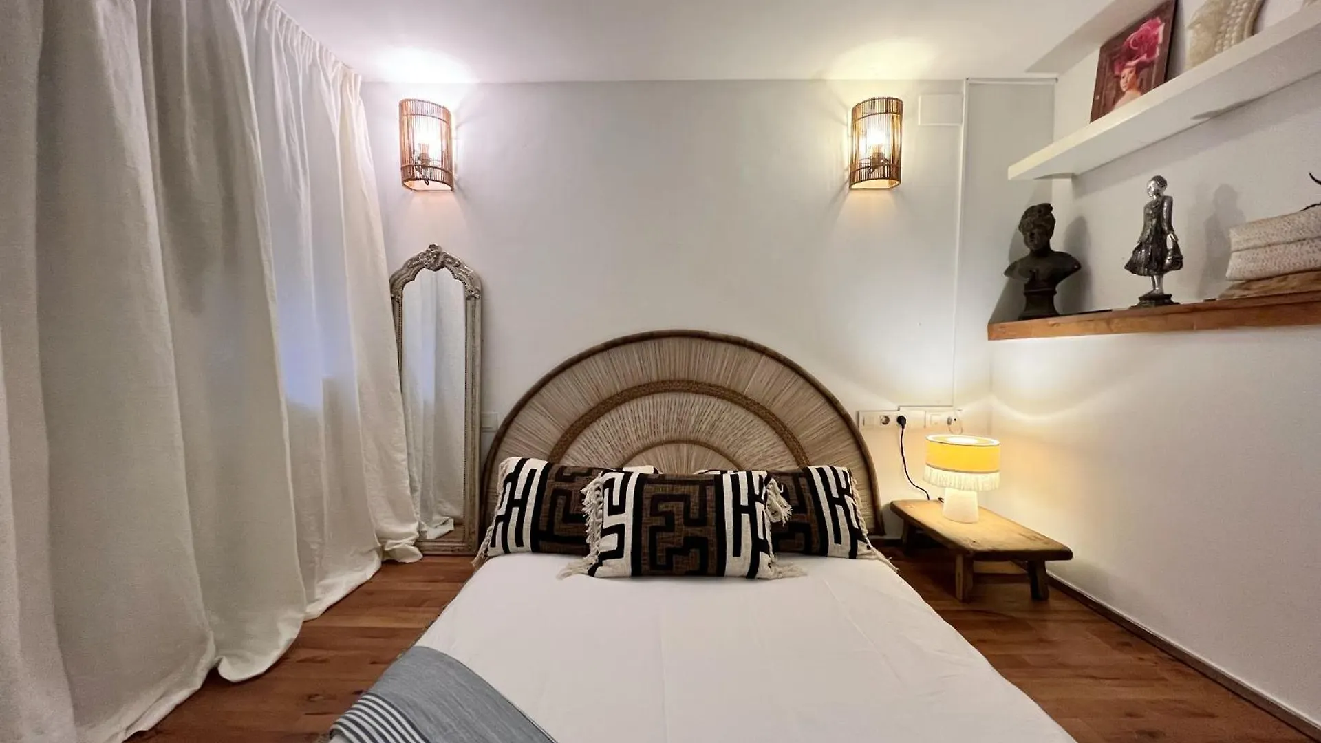 Loft Sagrada Familia Daire Barselona
